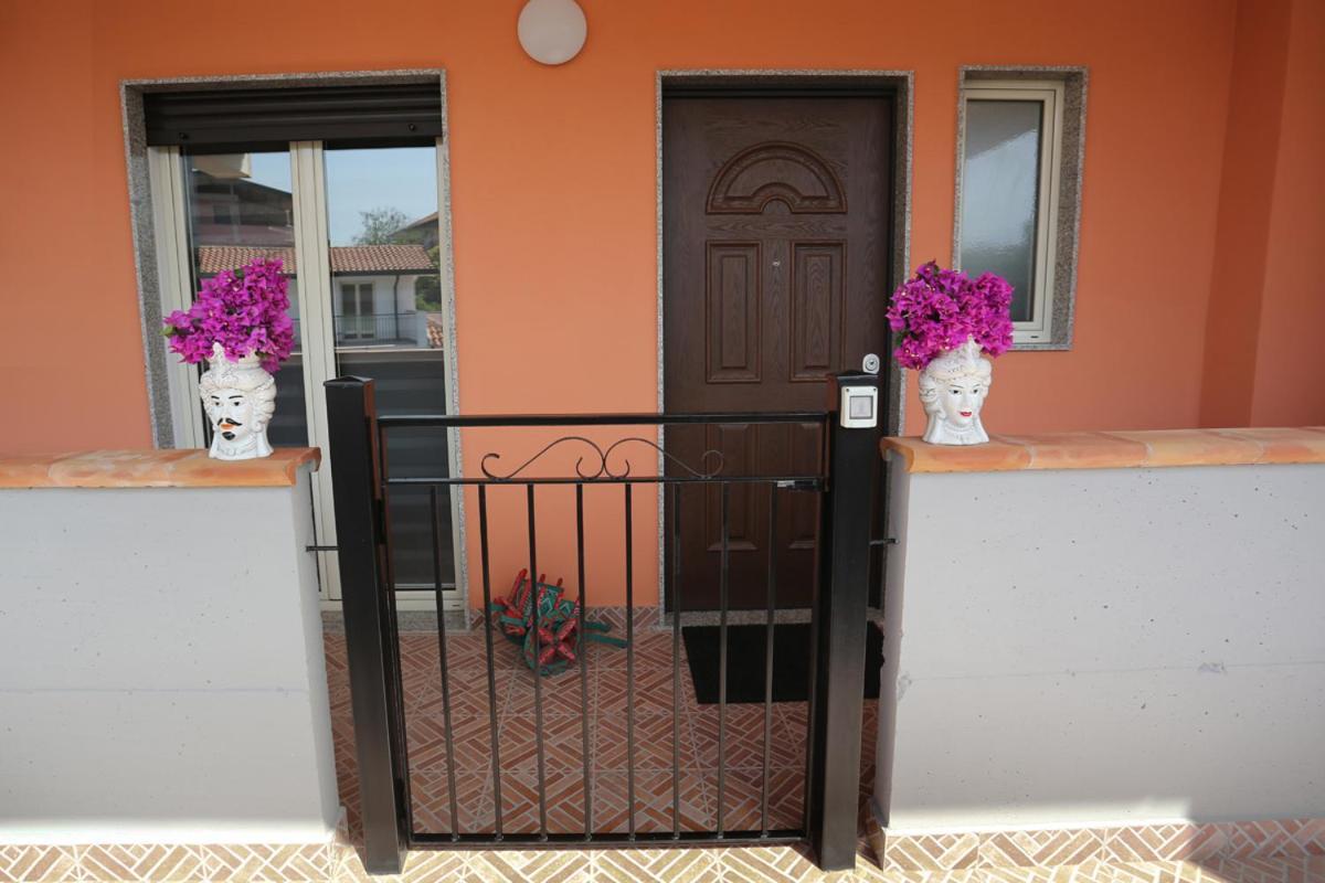 Naxos Sicilian Luxury Apartment Giardini-Naxos Exterior foto